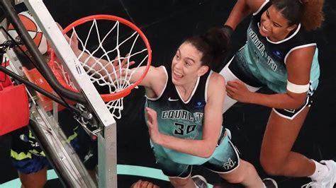 How eight WNBA teams can make a championship run in 2024.